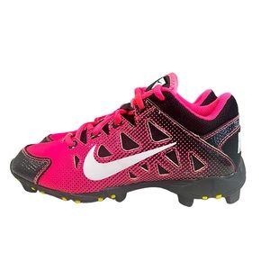 Nike Hyperdiamond Pink Girl’s Cleats, Size 2Y